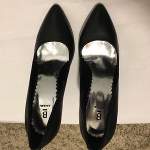 Bakers leather pumps